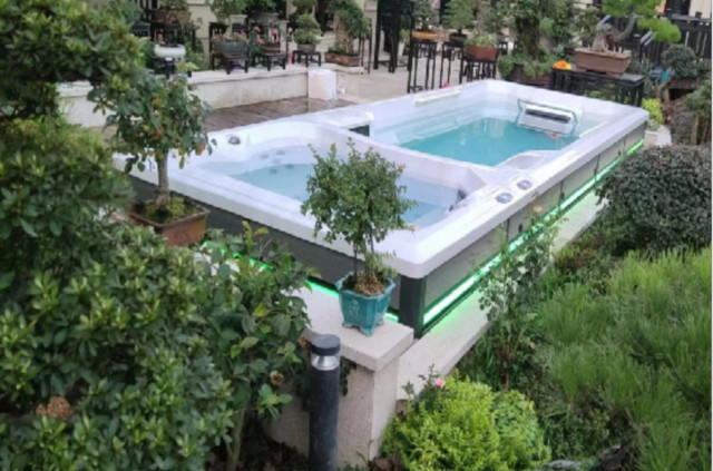 棕榈泉 成品泳池