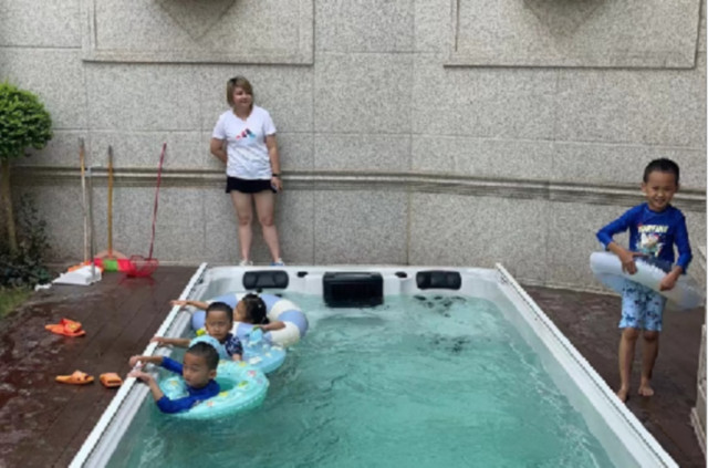 玫瑰园 成品泳池