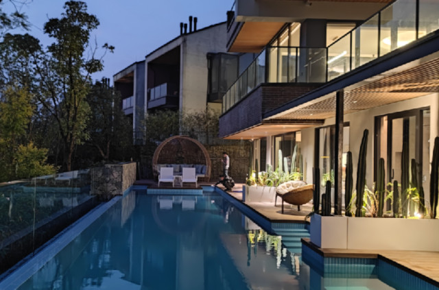 中冶铜锣台 室外土建泳池