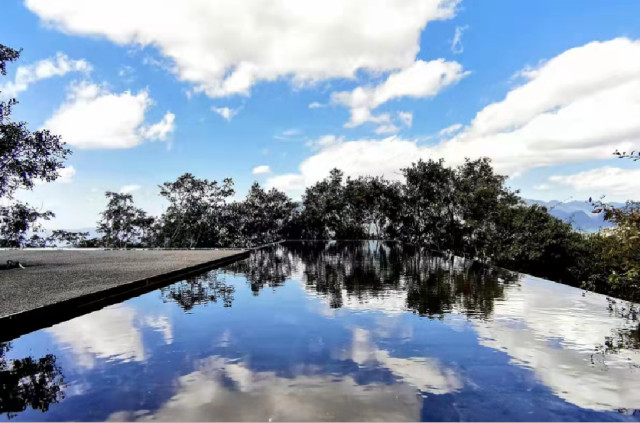 仙女山私家别墅 镜面水